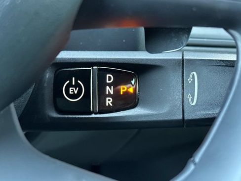 Certified 2024 Kia EV9 Light Long Range RWD image 29