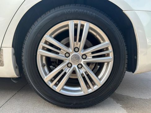 Used 2011 INFINITI G37 Journey w/ Premium Pkg RWD image 27