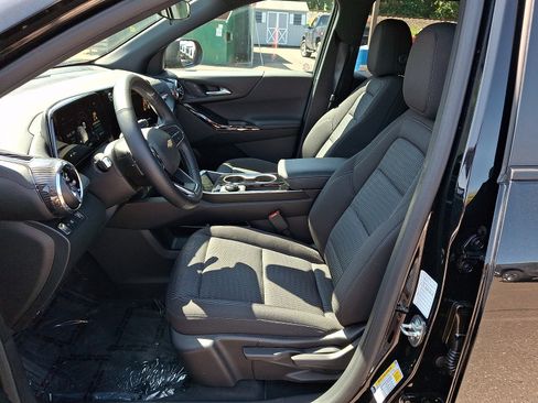 Used 2026 Chevrolet Equinox LT FWD image 14