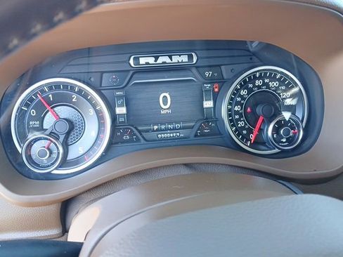 Used 2023 RAM 2500 Laramie AWD/4WD image 18