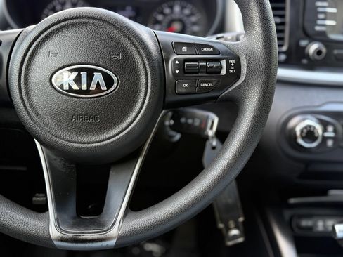 Used 2016 Kia Sorento FWD image 27
