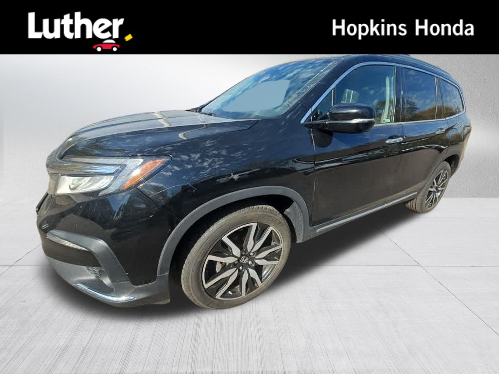 Used 2022 Honda Pilot Touring image 1