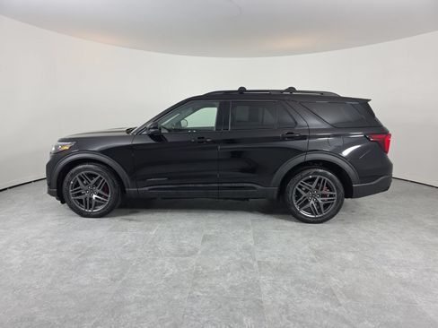 New 2026 Ford Explorer ST w/ Sun And Sound Package AWD/4WD image 4