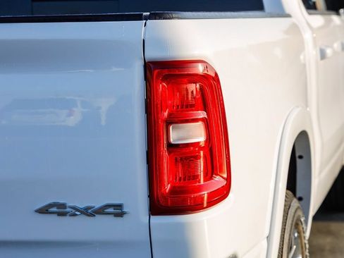 New 2026 RAM 1500 Big Horn AWD/4WD image 10