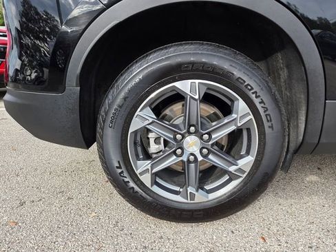 Certified 2025 Chevrolet Blazer LT FWD image 21