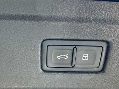 Used 2018 Audi A5 2.0T Prestige w/ Driver Assistance Package image 36