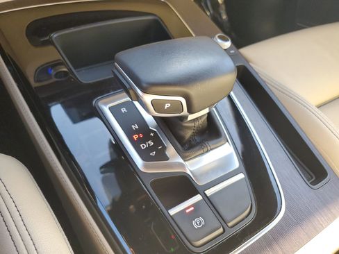 Used 2022 Audi Q5 2.0T Premium Plus w/ Premium Plus Package image 28