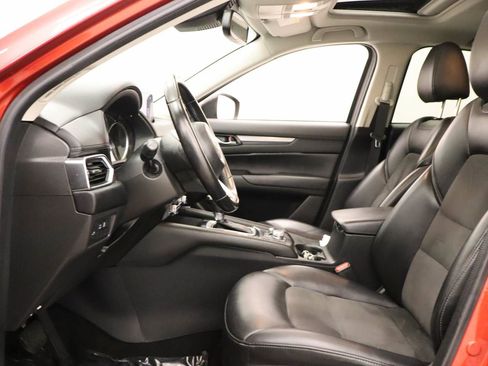 Used 2020 MAZDA CX-5 Touring FWD image 16
