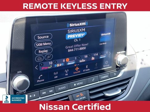 Used 2023 Nissan Altima 2.5 SR FWD image 9