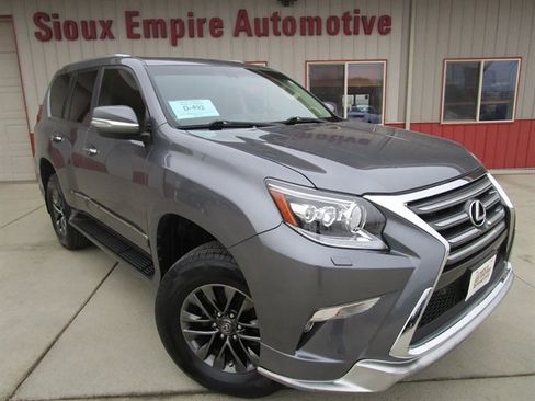 Used 2019 Lexus GX 460 Premium image 1