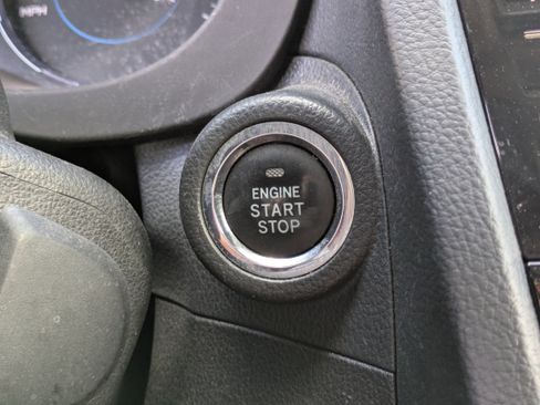 Used 2017 Subaru Forester 2.5i Touring image 29