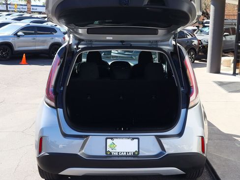 Used 2024 Kia Soul LX w/ Option Group 015 image 22