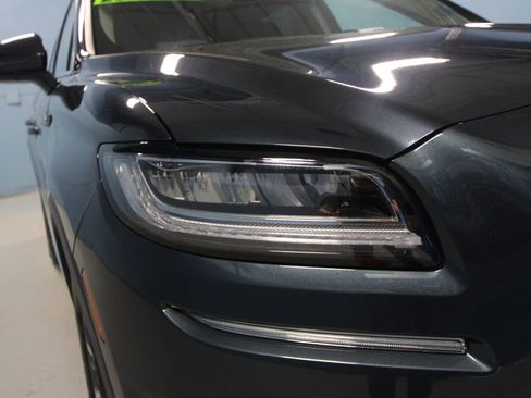 Used 2023 Lincoln Nautilus AWD w/ Premium Package image 35