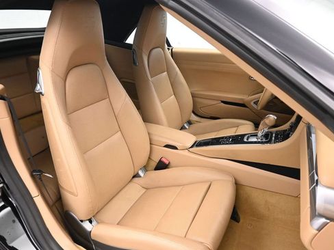 Used 2017 Porsche 911 Carrera RWD image 21