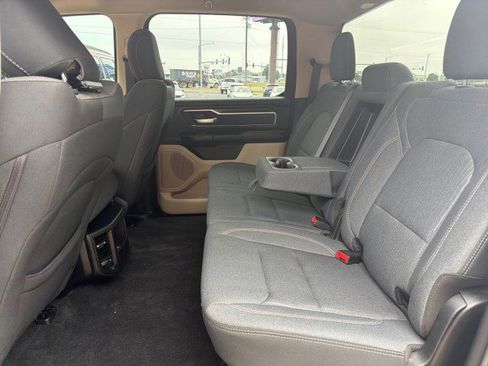 Used 2021 RAM 1500 Big Horn AWD/4WD image 35