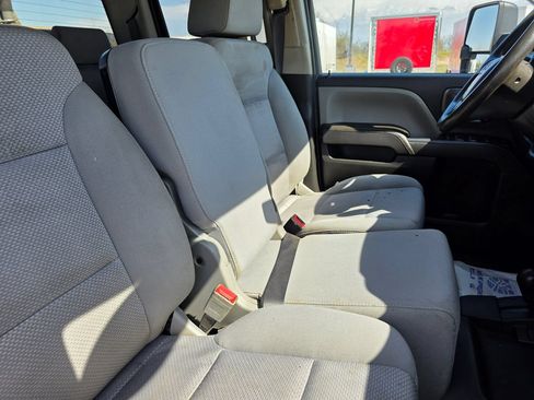 Used 2019 Chevrolet Silverado 2500 W/T w/ WT Convenience Package AWD/4WD image 35