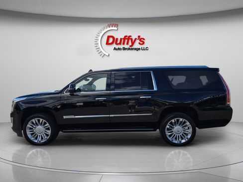 Used 2018 Cadillac Escalade ESV Platinum AWD/4WD image 20