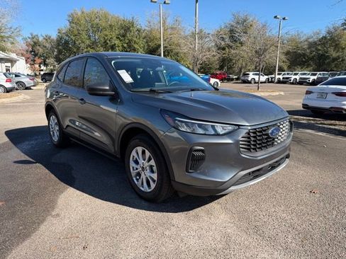 Used 2025 Ford Escape Active FWD image 1