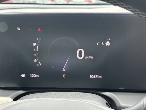 Certified 2025 Buick Encore GX Avenir w/ Avenir Technology Package FWD image 12