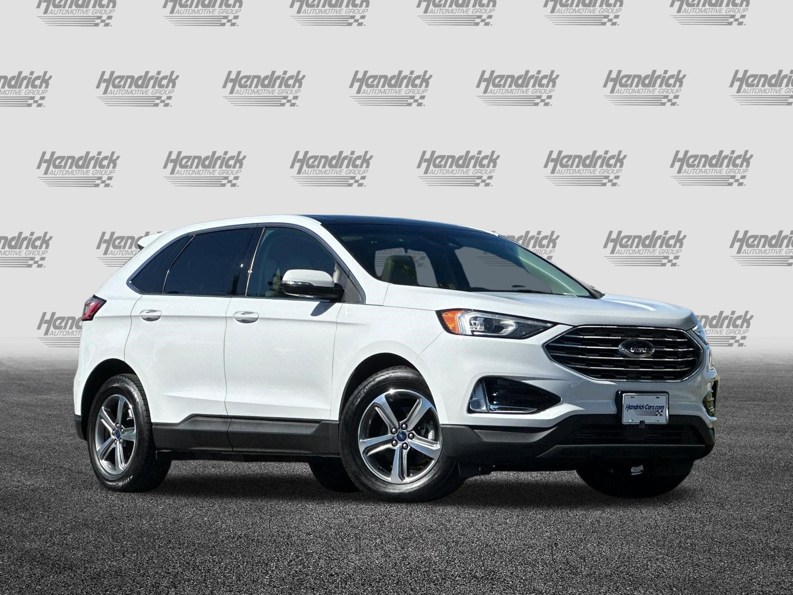 Used 2020 Ford Edge SEL w/ Convenience Package FWD image 2