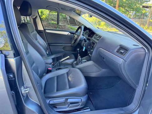 Used 2018 Volkswagen Jetta Wolfsburg Edition FWD image 9