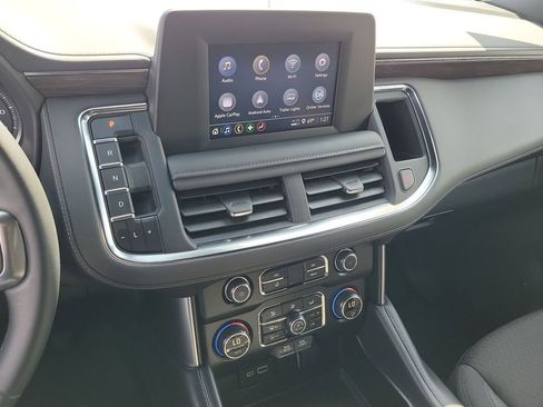 Used 2024 Chevrolet Tahoe LS image 13