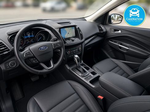 Used 2019 Ford Escape Titanium AWD/4WD image 8