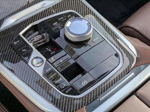 Used 2024 BMW X5 M60i image 12