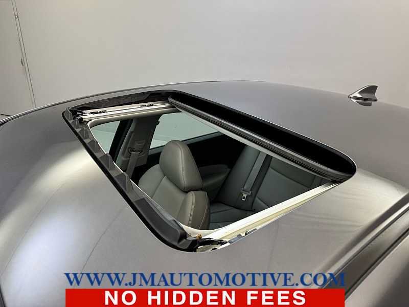 Used 2020 Acura TLX w/ Technology Package FWD image 11