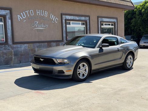Used 2012 Ford Mustang Coupe image 1