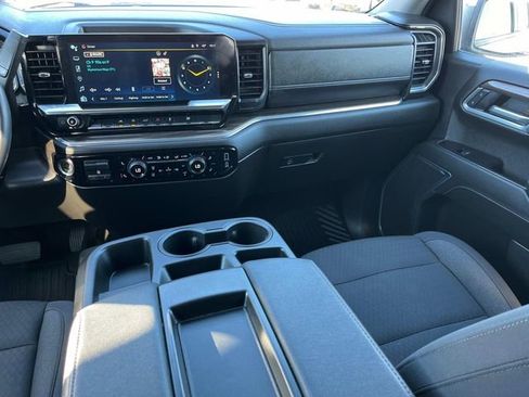 Certified 2025 Chevrolet Silverado 1500 LT w/ Work Truck Package image 15