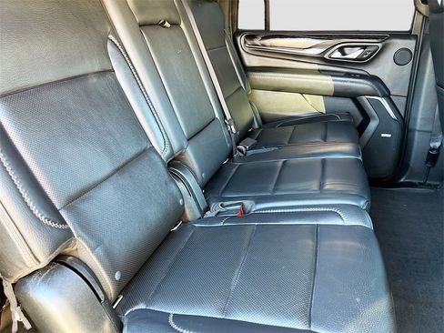 Used 2021 GMC Yukon XL Denali w/ Denali Ultimate Package image 31