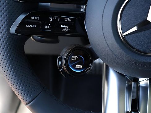 New 2025 Mercedes-Benz GLC 43 AMG 4MATIC image 36