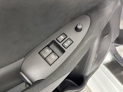 Used 2024 Nissan Z Performance w/ Floor Mat Package image 37