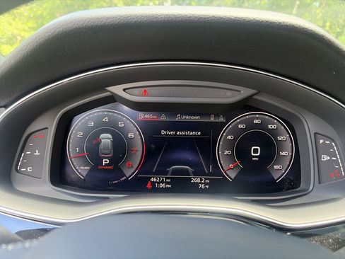 Used 2020 Audi Q8 Premium Plus w/ Premium Plus Package AWD/4WD image 22