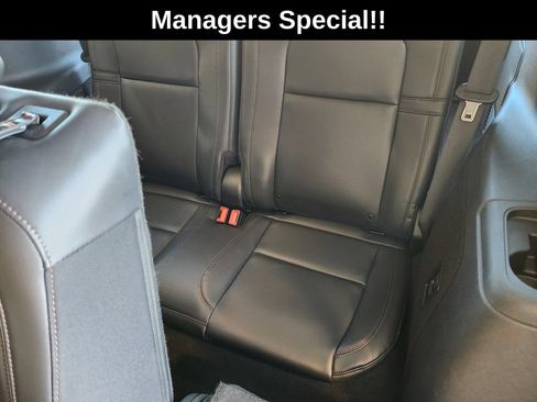 Used 2023 Lincoln Aviator Reserve w/ Equipment Group 201A RWD image 34