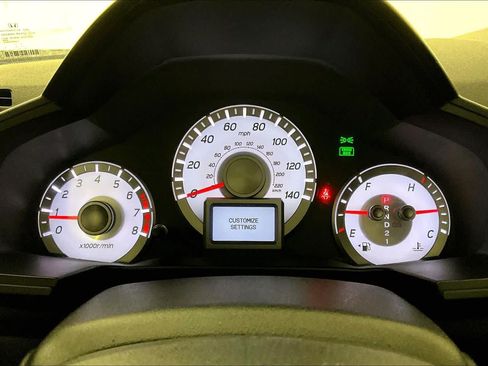 Used 2014 Honda Pilot Touring image 25