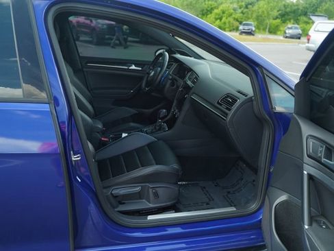 Used 2019 Volkswagen Golf R 4-Door AWD/4WD image 19