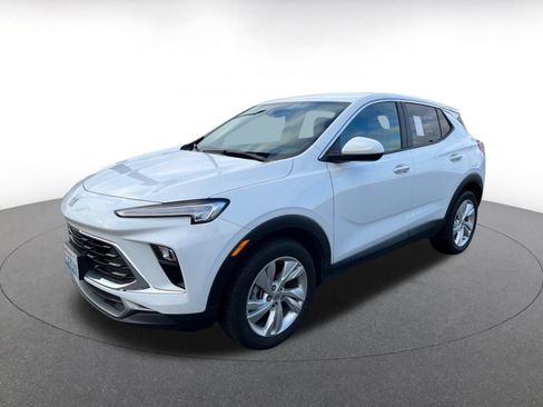 Used 2025 Buick Encore GX Preferred image 3