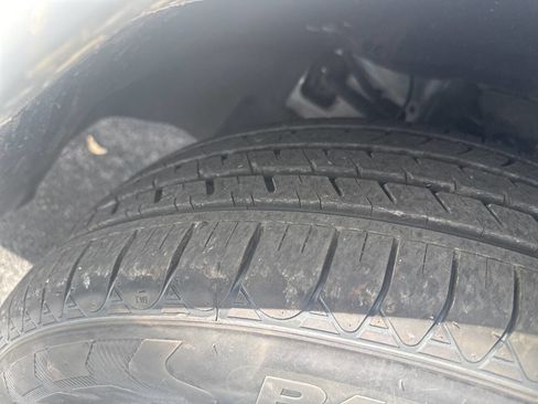 Used 2012 Jeep Liberty Sport AWD/4WD image 4