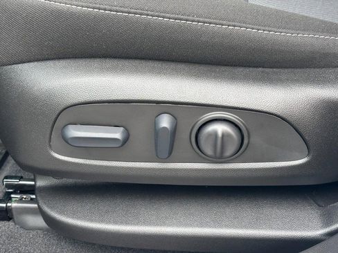 New 2026 Chevrolet Blazer LT w/ Convenience Package image 10