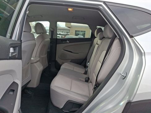 Used 2018 Hyundai Tucson SE image 10