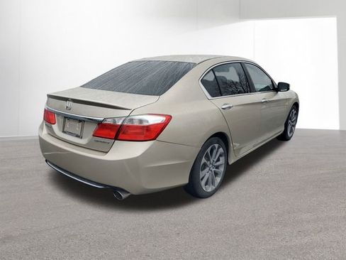 Used 2013 Honda Accord Sport image 13