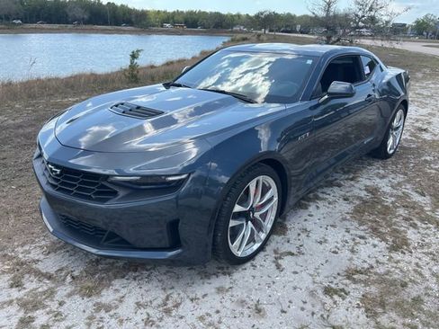 Certified 2022 Chevrolet Camaro LT image 3