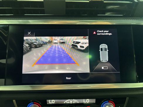 Used 2021 Audi Q3 2.0T Premium image 32