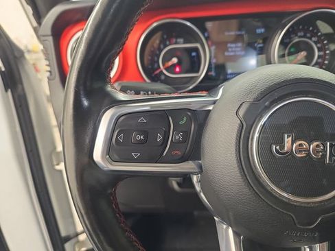 Used 2020 Jeep Gladiator Rubicon AWD/4WD image 32