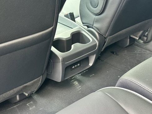 New 2026 Honda Odyssey Touring image 14
