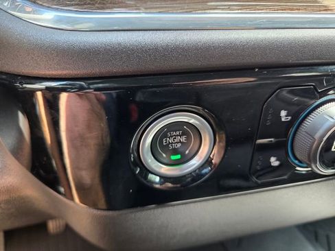 Used 2023 Chevrolet Silverado 1500 LT Trail Boss w/ Protection Package AWD/4WD image 28