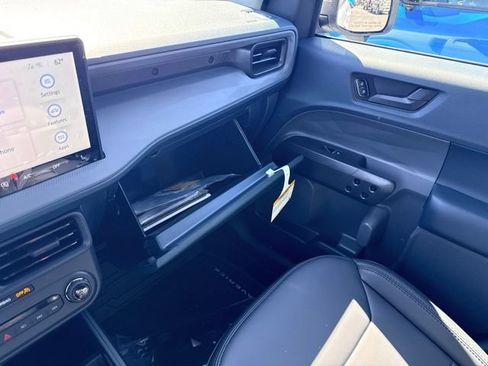 New 2026 Ford Maverick Lariat w/ Black Appearance Package AWD/4WD image 28