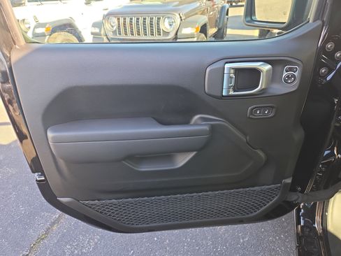 New 2026 Jeep Wrangler Sport S image 5